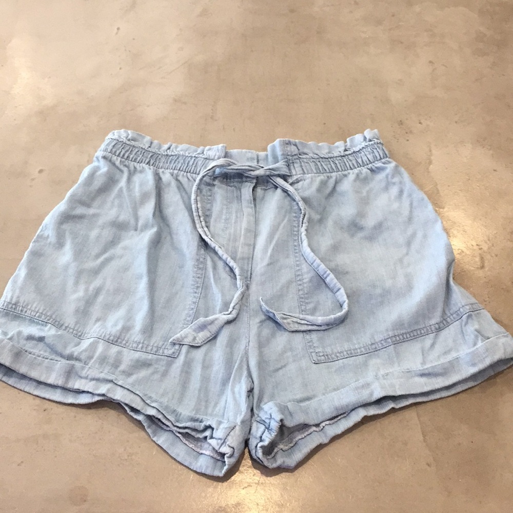 Hollister shorts medium